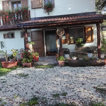 Il Posto Del Ciliegio Selvatico 3*