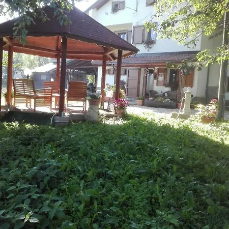 Alojamento de Acomodação e Pequeno-almoço Il Posto Del Ciliegio Selvatico Cavaliere (Cosenza)